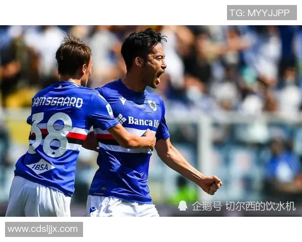 球星技艺大放异彩足球秀场引爆全场激情