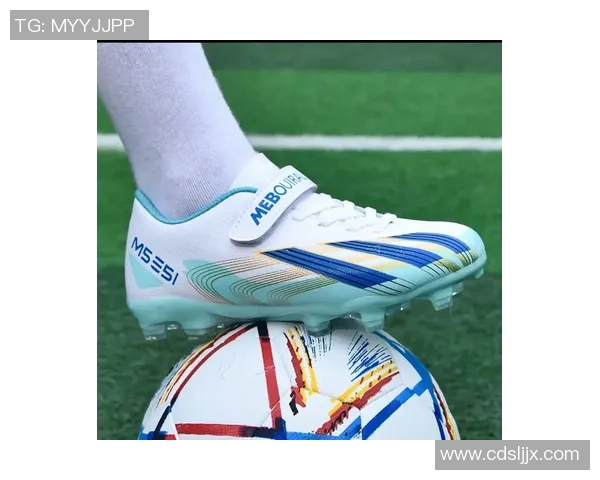 精选足球鞋碎钉球星同款推荐助力提升竞技表现与舒适体验